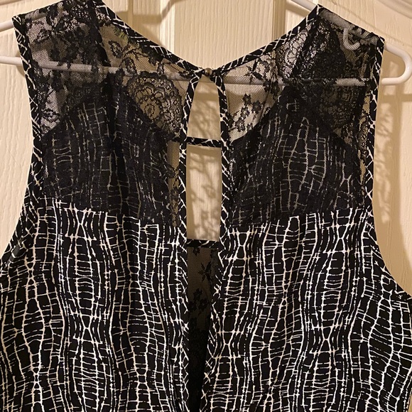 Forever 21 Dress - Picture 4 of 6